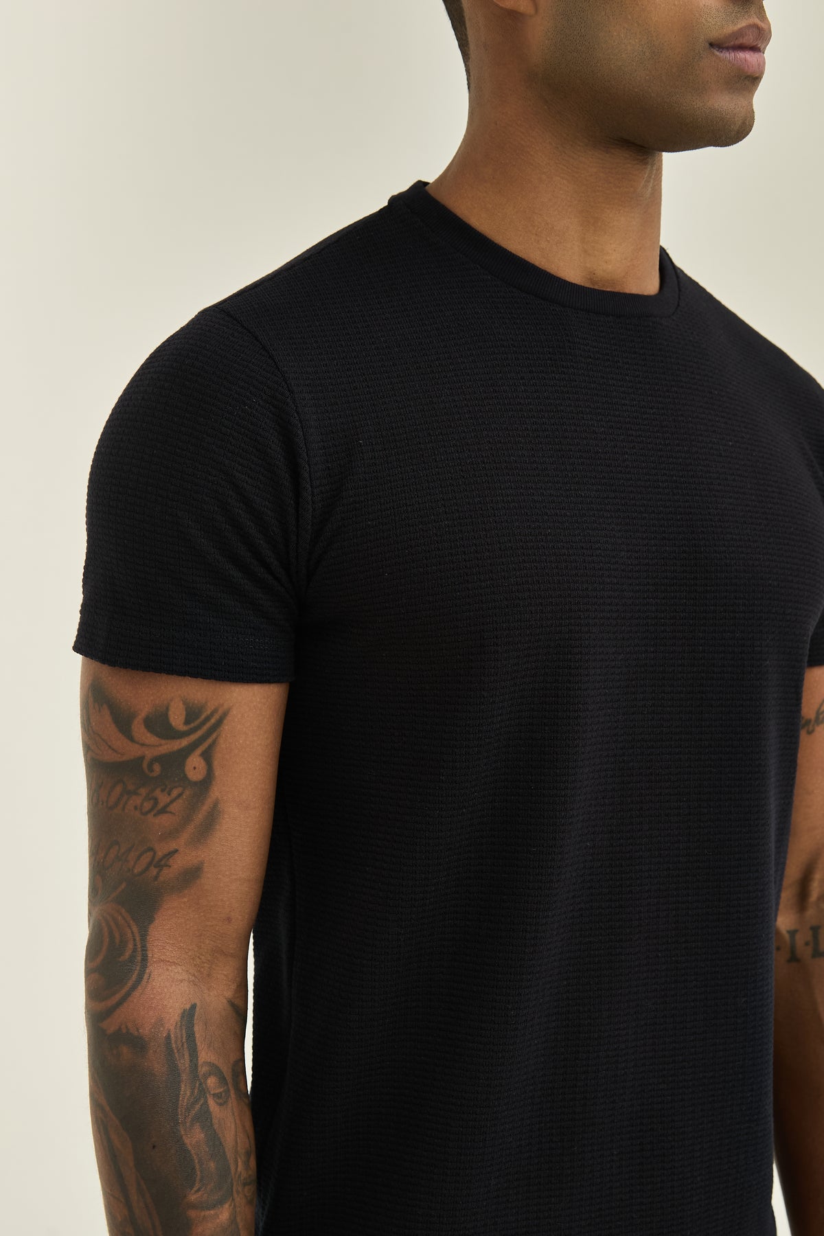 PRETO-CA4684