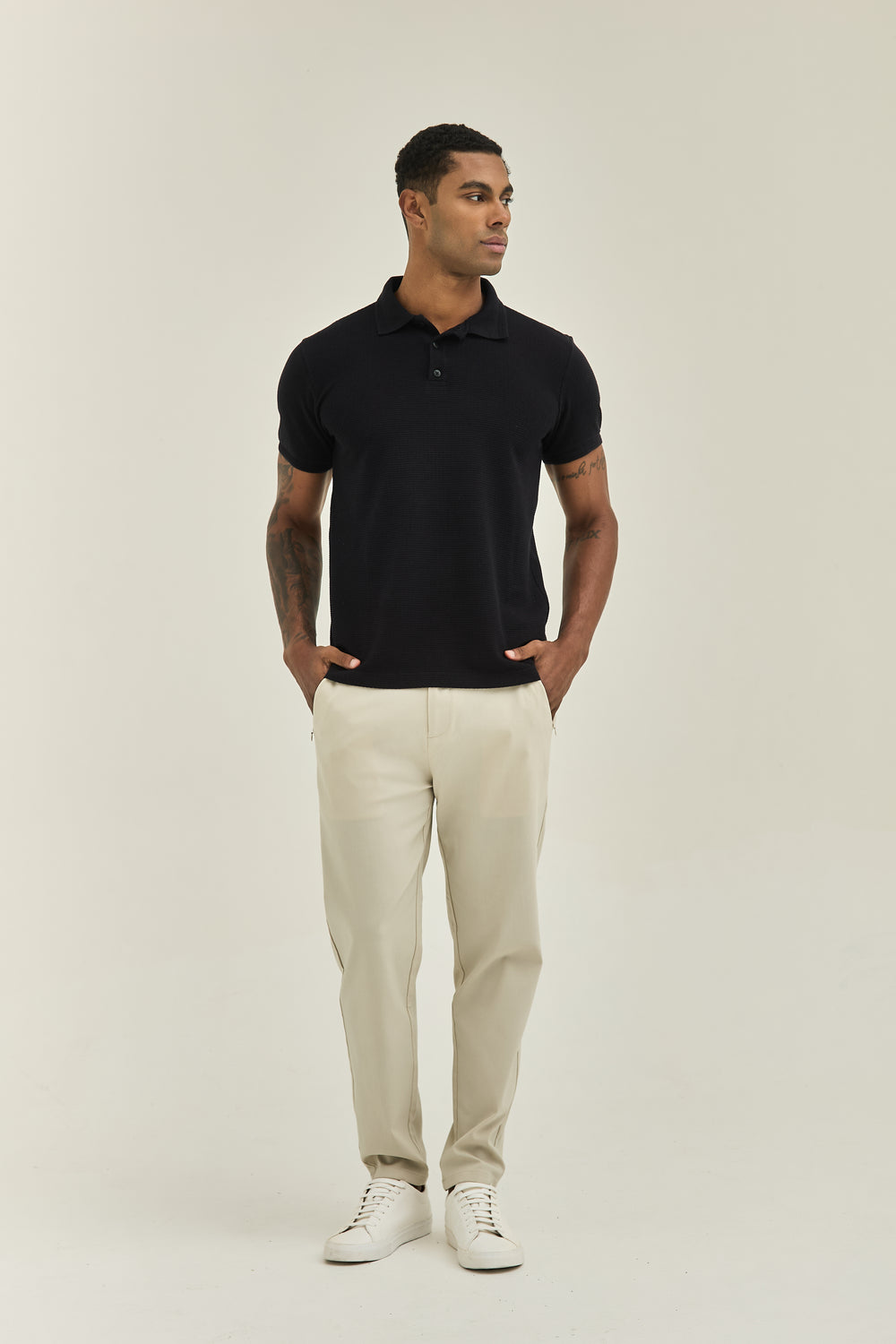 PRETO-CA4686