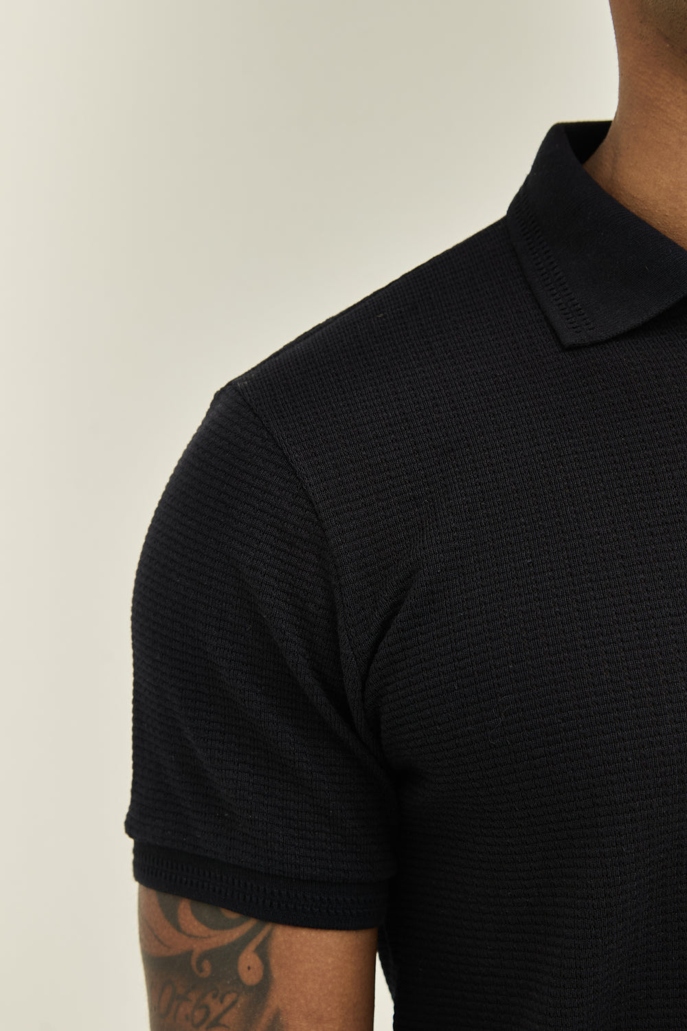 PRETO-CA4686