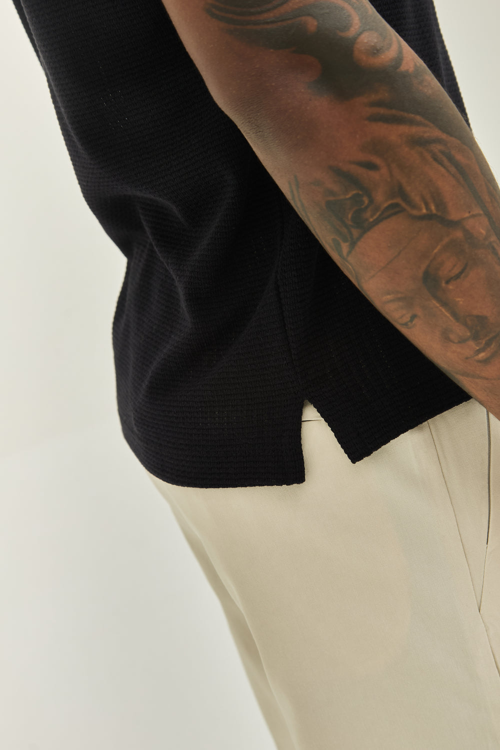 PRETO-CA4686