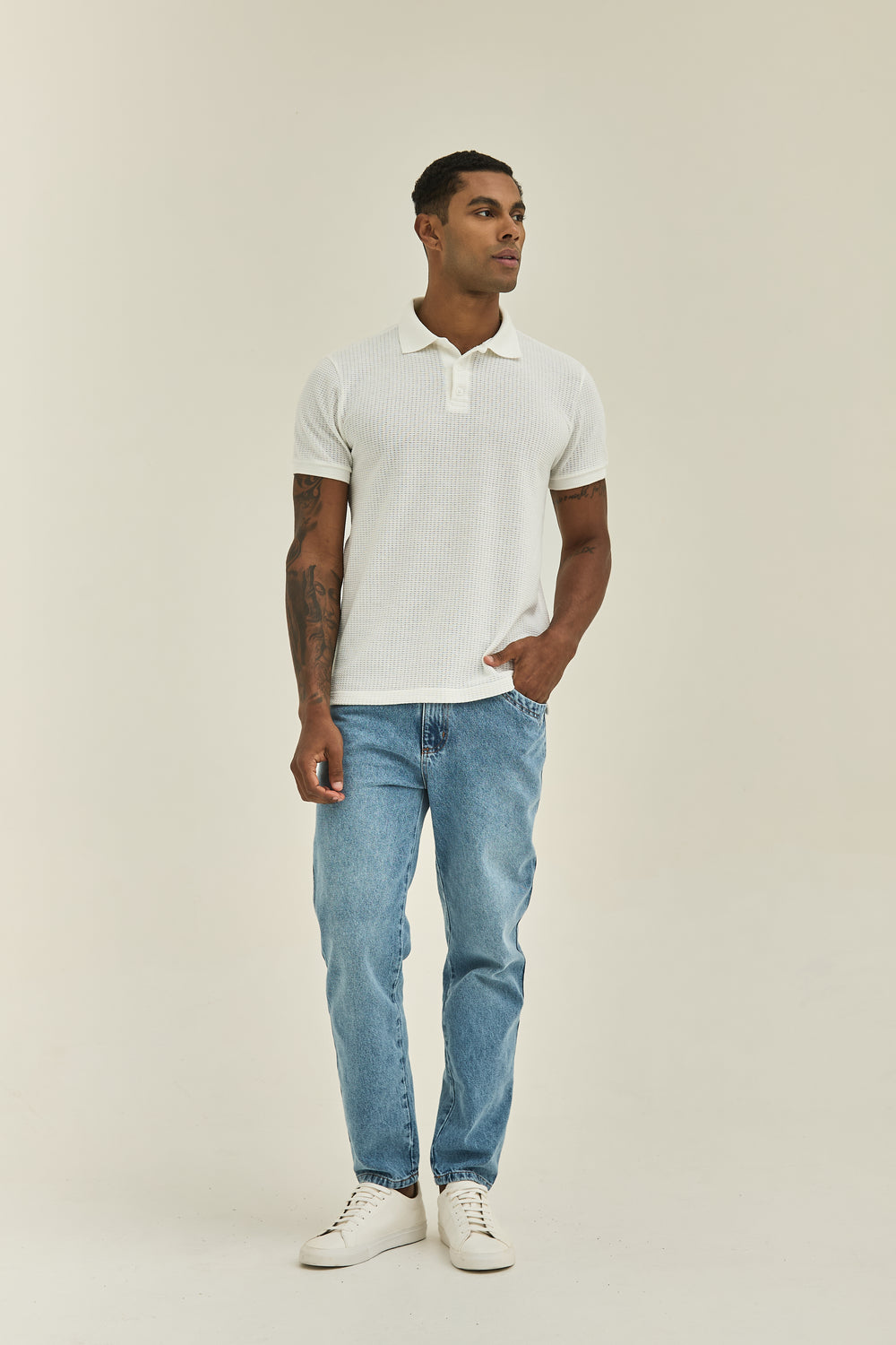 OFF-WHITE-CA4686