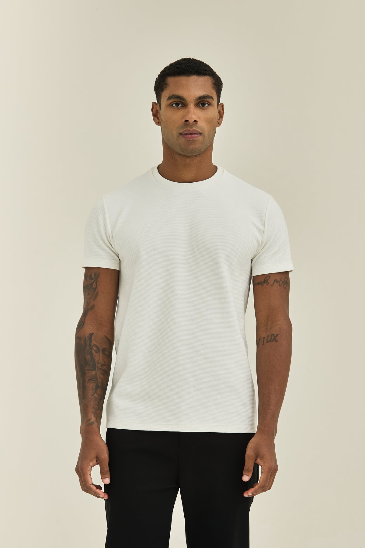 BRANCO-CA4684
