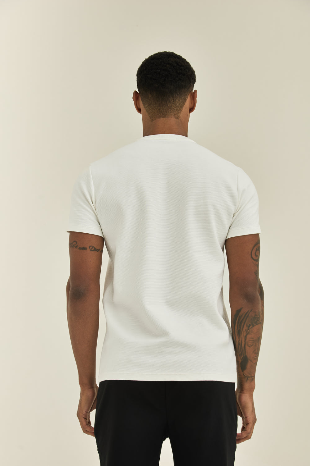 BRANCO-CA4684