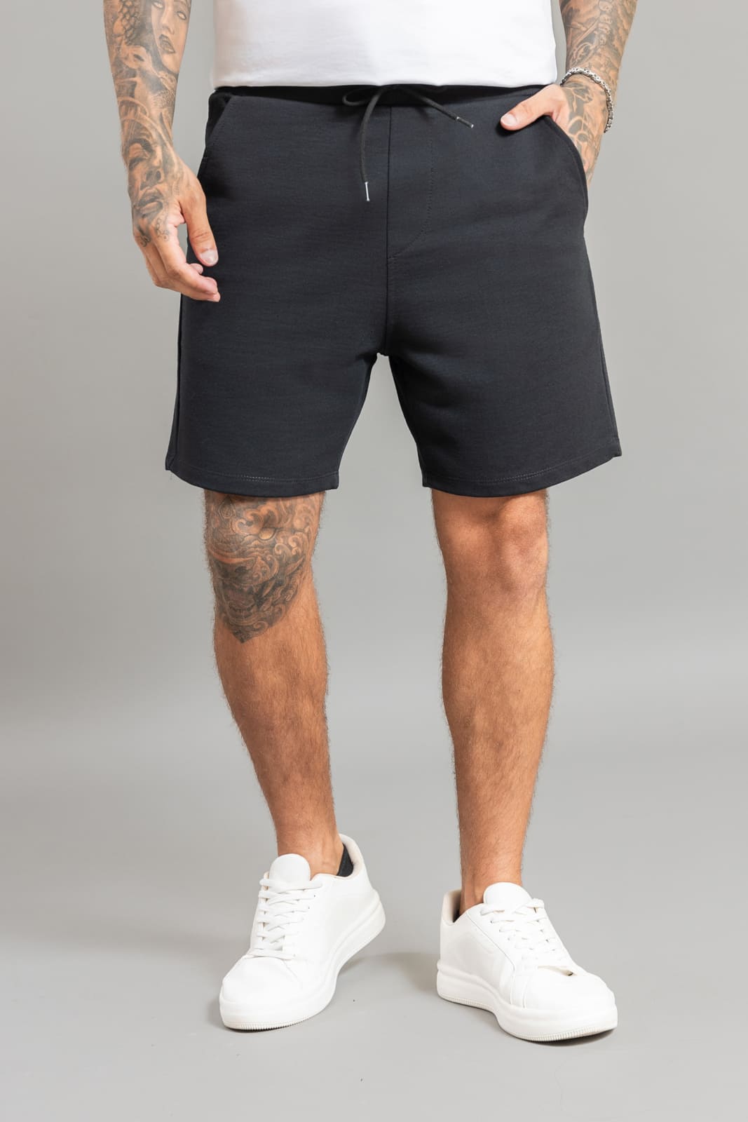 PRETO-BE4651