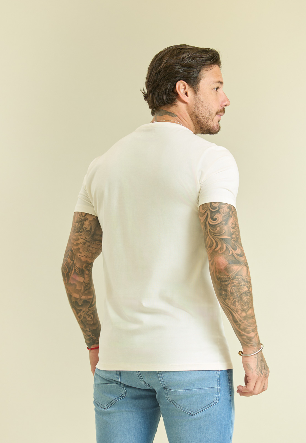 OFF-WHITE-CA4648