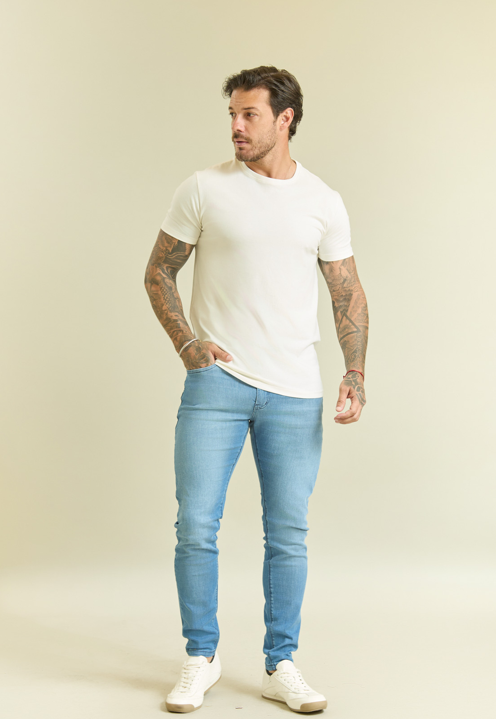 OFF-WHITE-CA4648