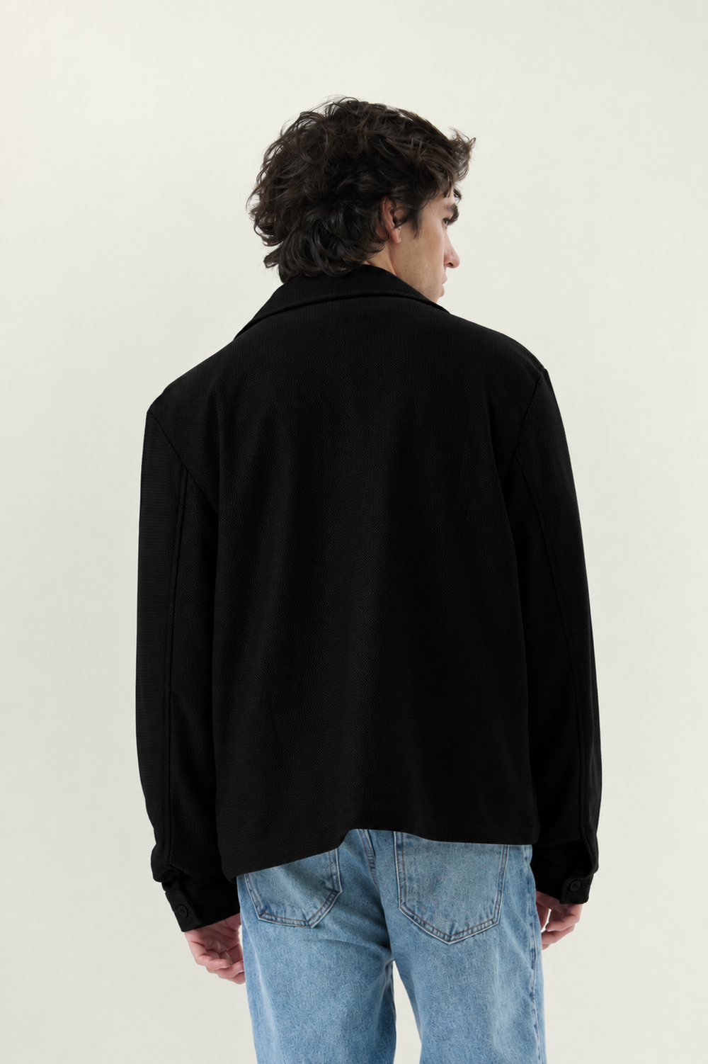 PRETO-JQ00071