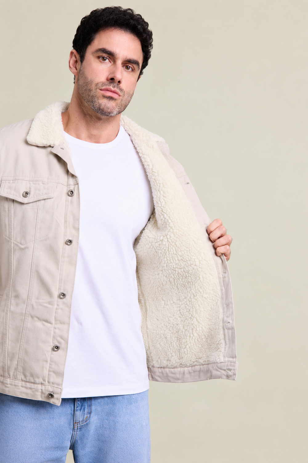 AREIA-44000014